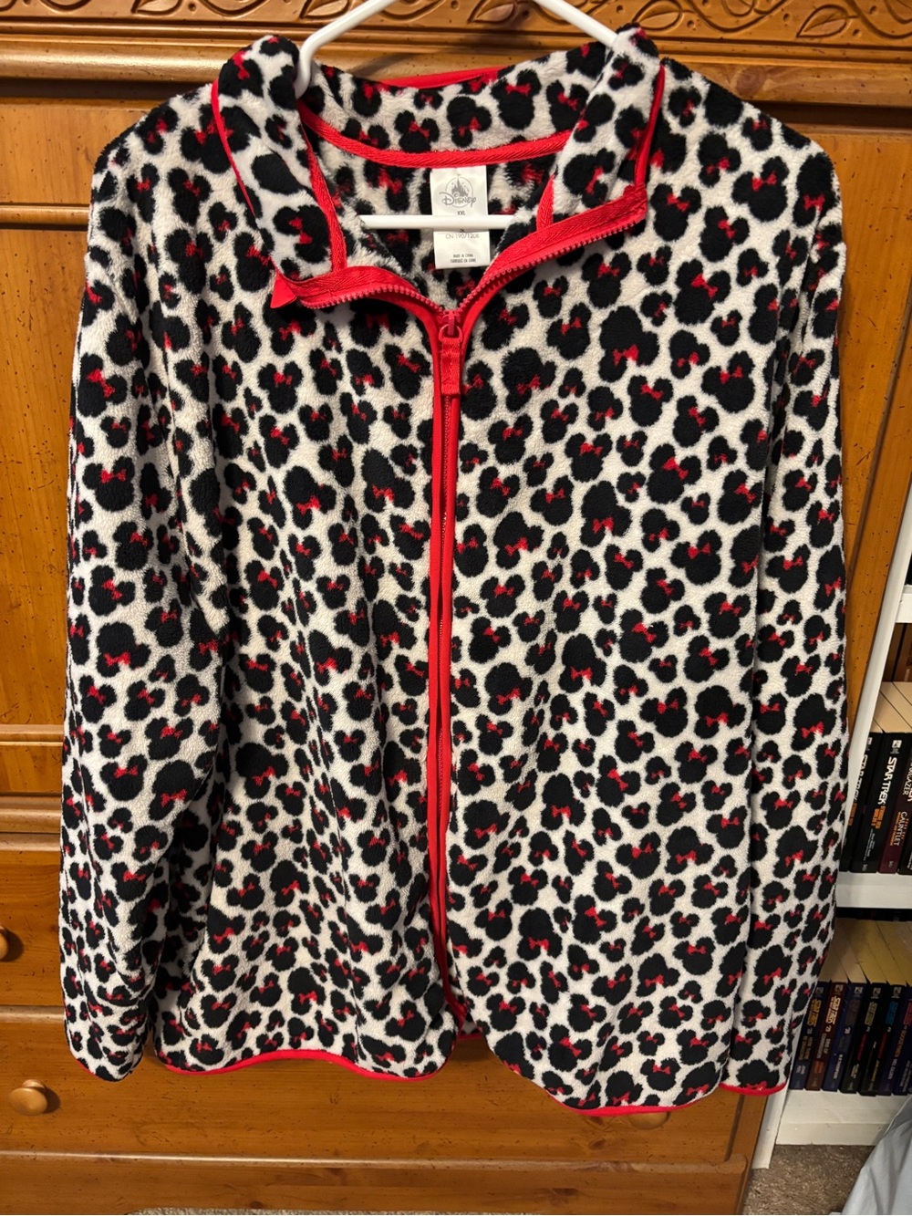 Disney Minnie Mouse Leopard Print Fleece Jacket with Pink Trim